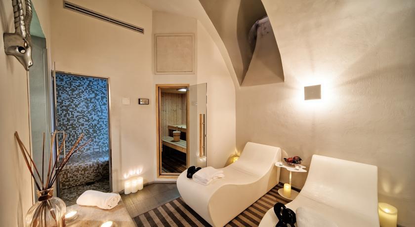 Trevi Palace 4*