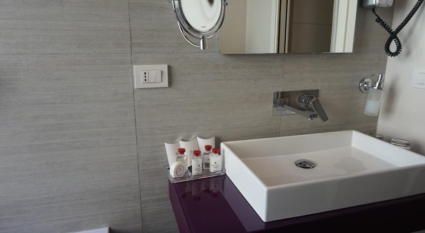 Trevi Palace 4*