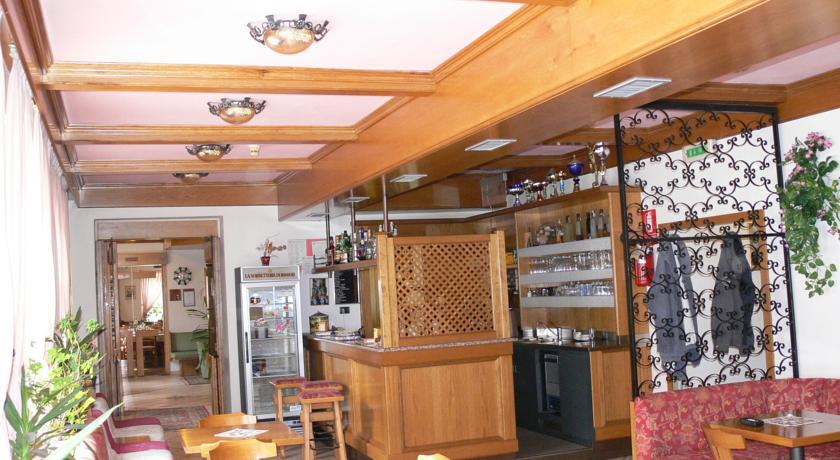 Villa Agomer Canazei 2*