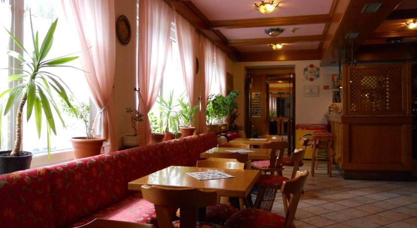 Villa Agomer Canazei 2*