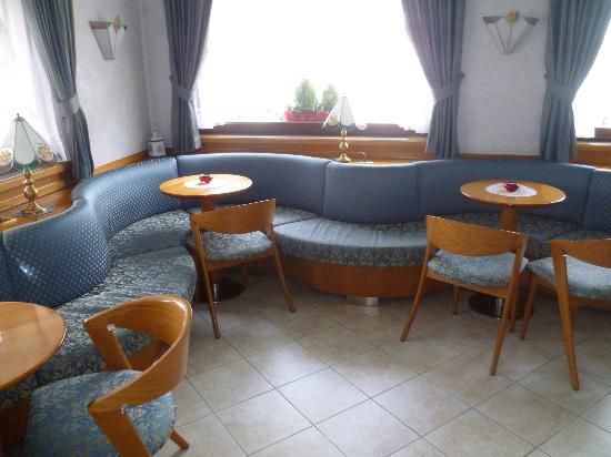 Villa Emma Madonna Di Campiglio 3*