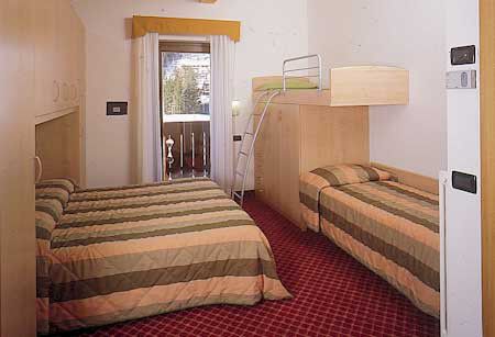 Villa Emma Madonna Di Campiglio 3*