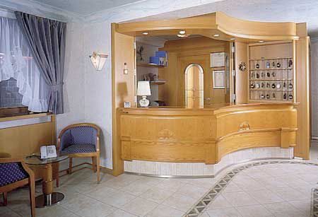 Villa Emma Madonna Di Campiglio 3*