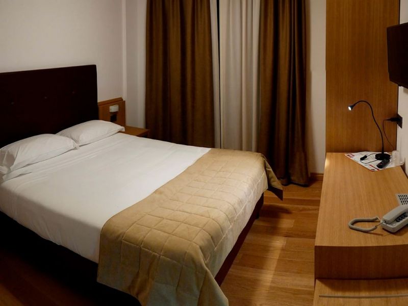Villa Eva 3*
