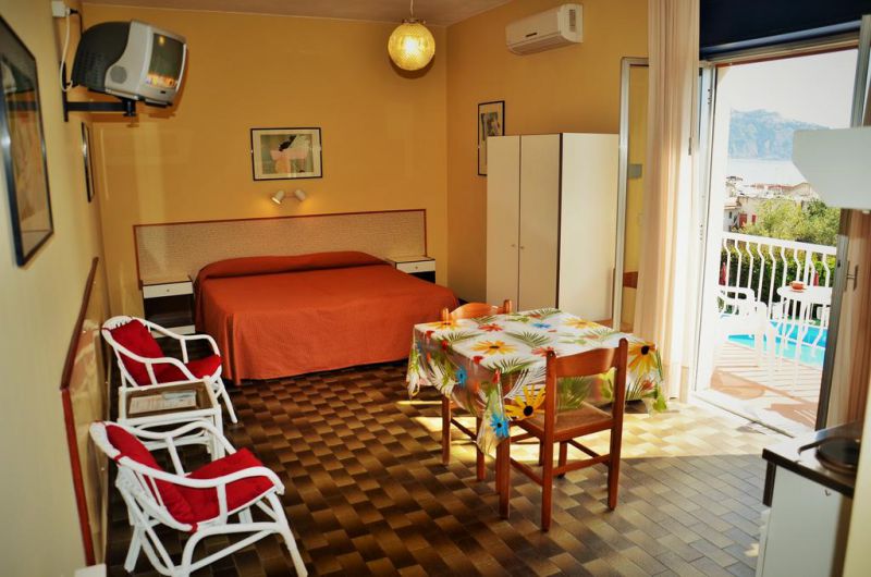 Villa Giardini Residence 3*
