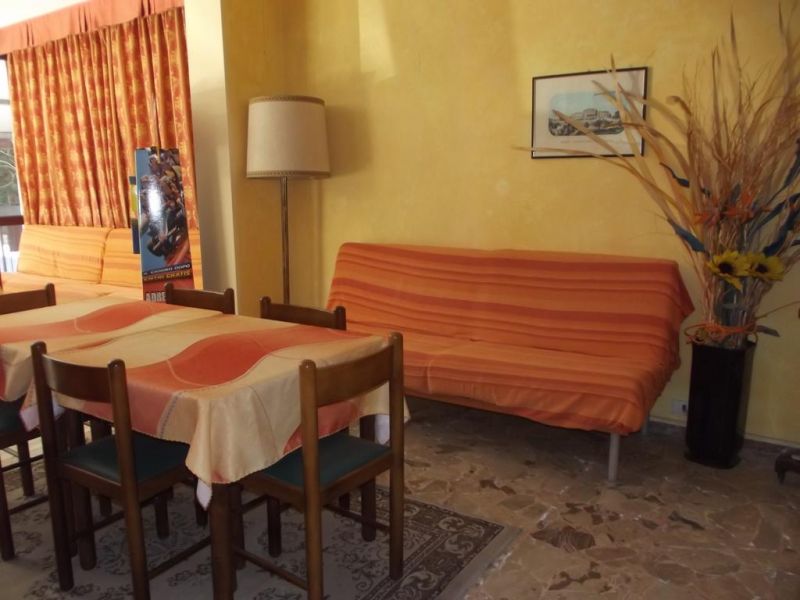 Villa Livia 2*
