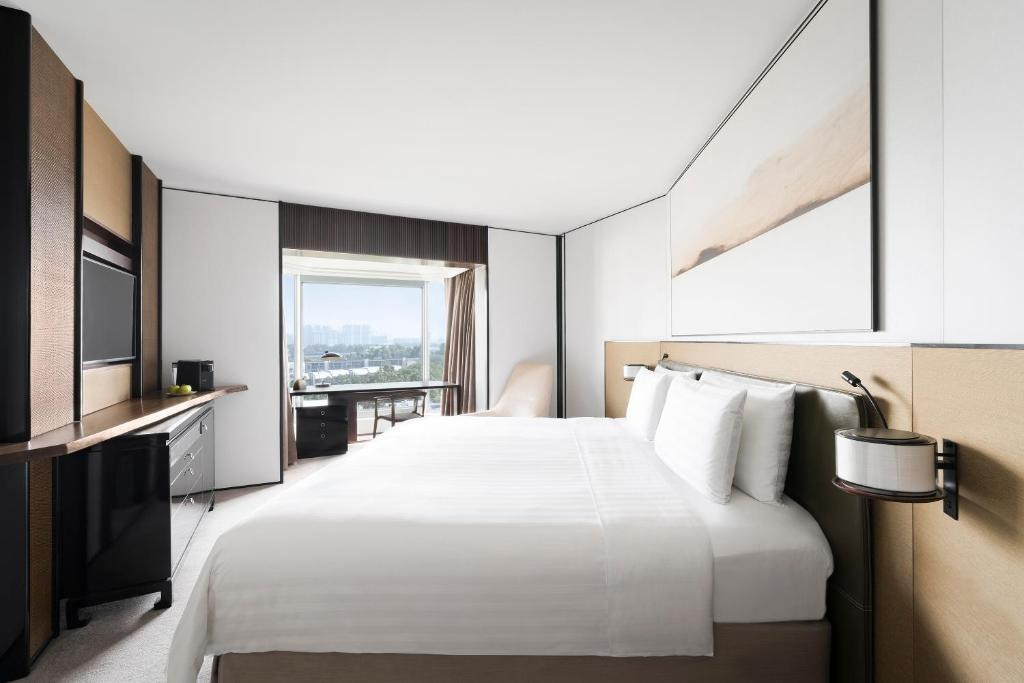 Shangri-la 5*