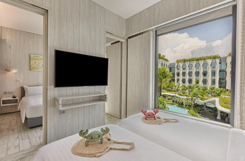 Village Hotel At Sentosa By Far East Hospitality 4*