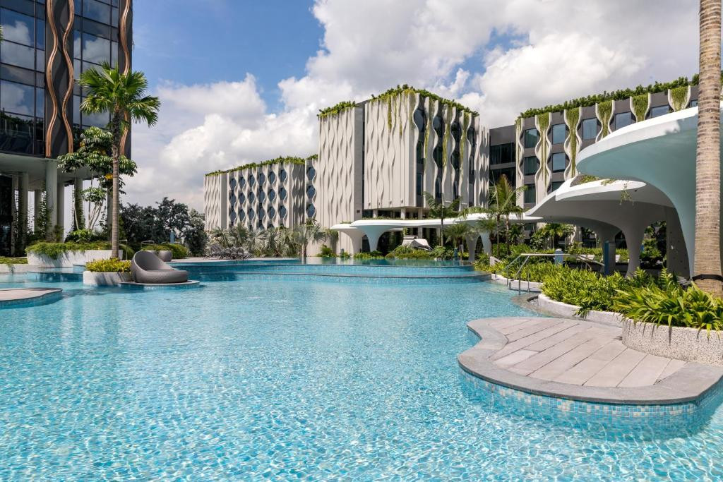 Village Hotel At Sentosa By Far East Hospitality 4*