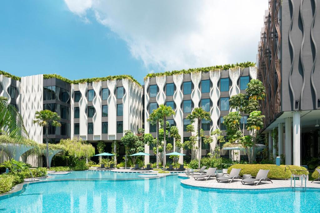 Village Hotel At Sentosa By Far East Hospitality 4*