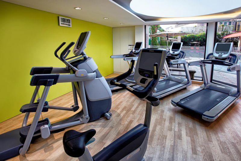Holiday Inn Orchard City Centre 4*