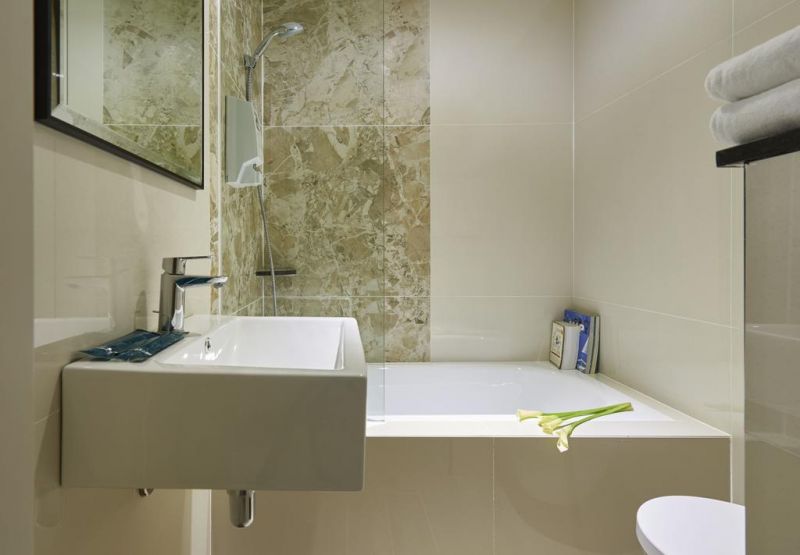 Hotel 81 Gold 2*