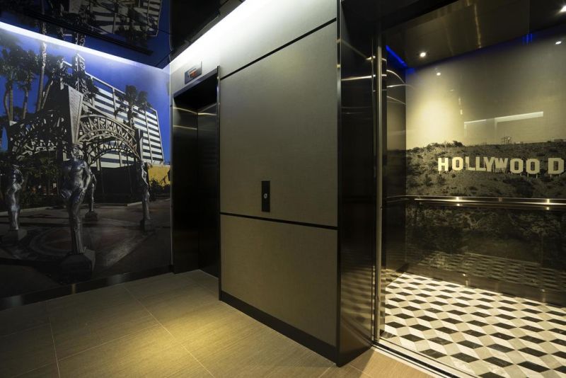 Hotel 81 Premier Hollywood 2*