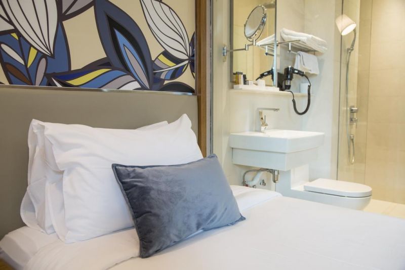 Bencoolen & Hong Kong Street 3*