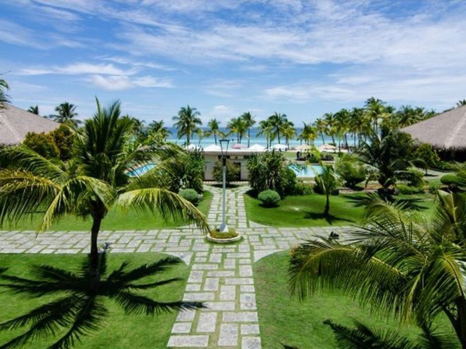 Bohol Beach Club 4*