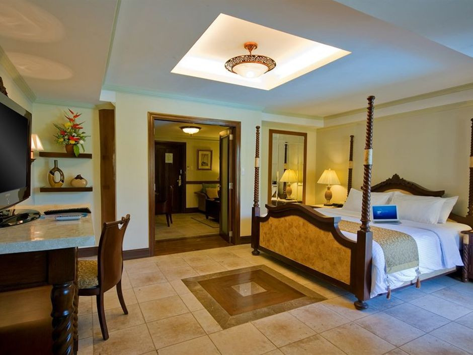 Henann Regency Resort & Spa 4*