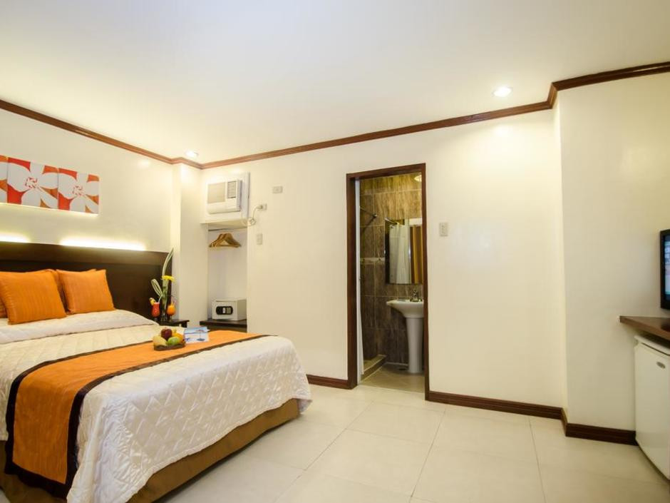 Jonys Beach Resort 3*