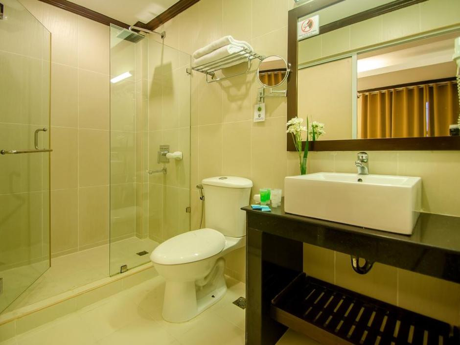 Jonys Beach Resort 3*