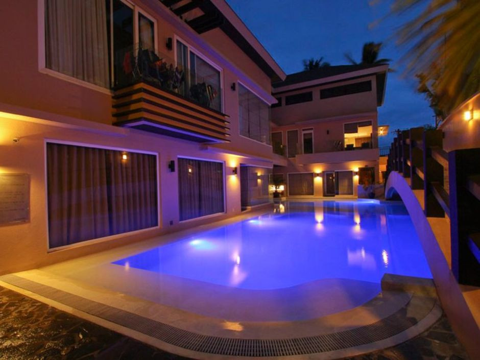 Two Seasons Resort 4*