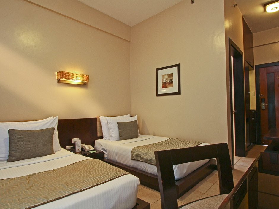Two Seasons Resort 4*