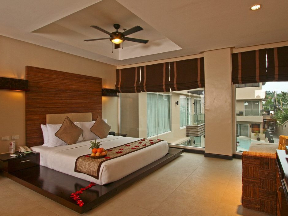 Two Seasons Resort 4*
