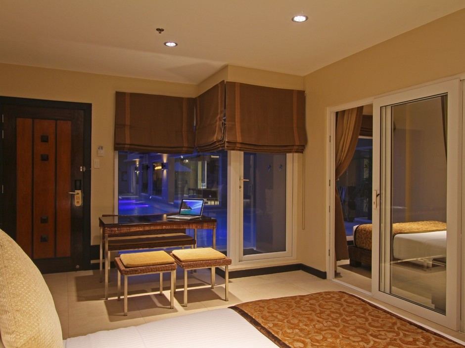 Two Seasons Resort 4*