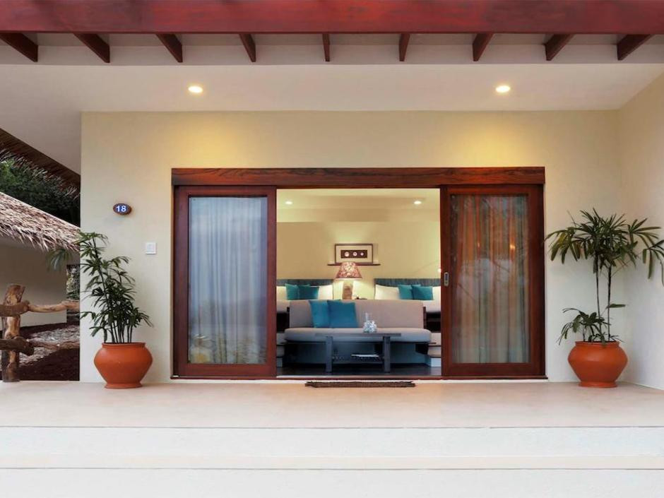 Sumilon Bluewater 4*