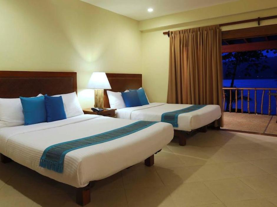 Sumilon Bluewater 4*
