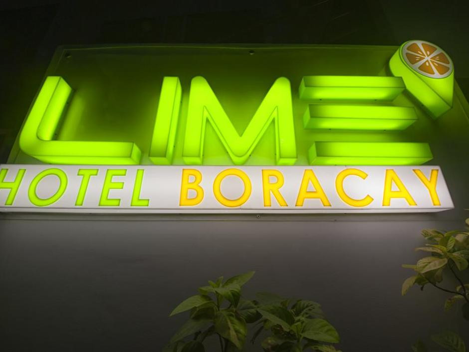 Lime Hotel Boracay 3*