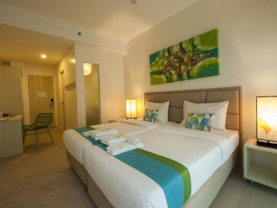 Lime Hotel Boracay 3*