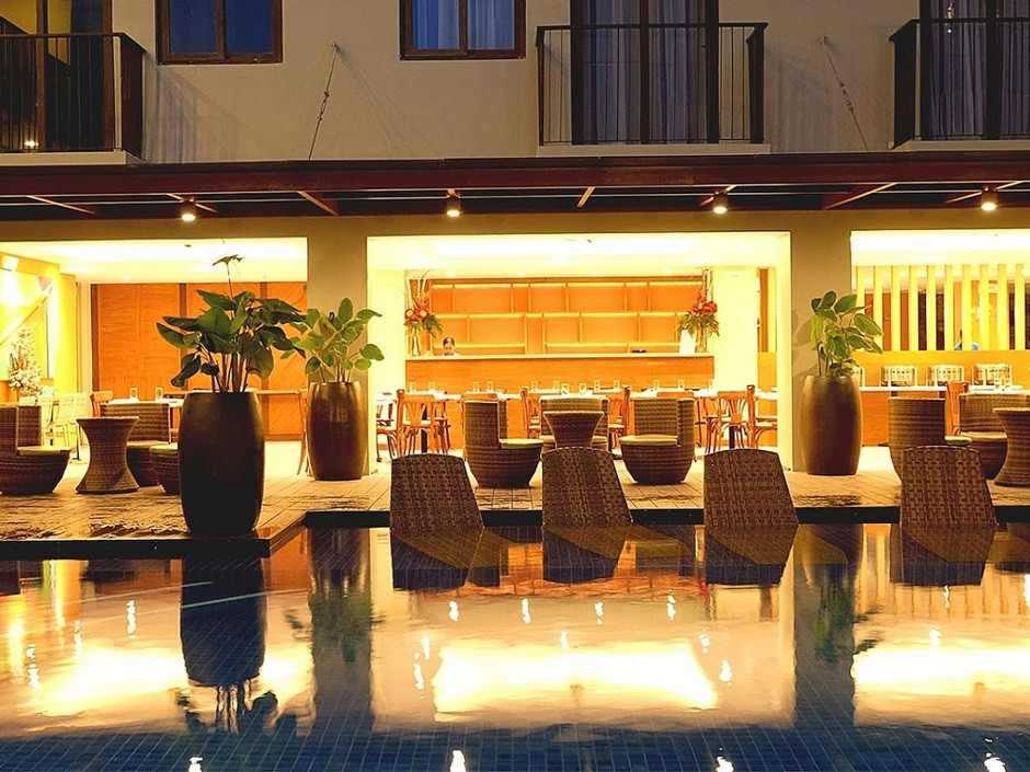 Altabriza Resort Boracay 4*