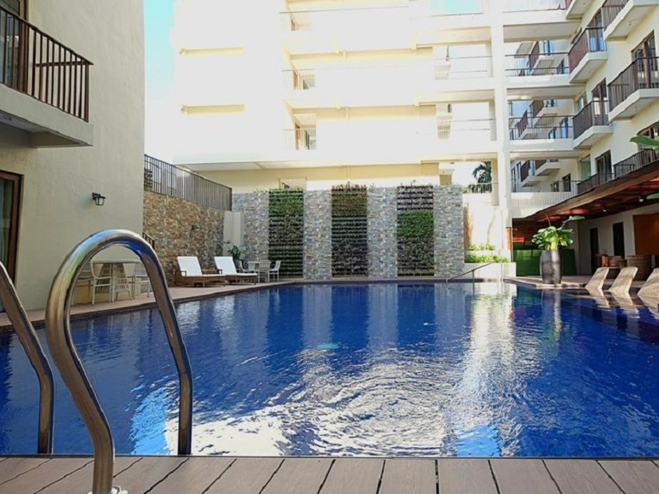 Altabriza Resort Boracay 4*