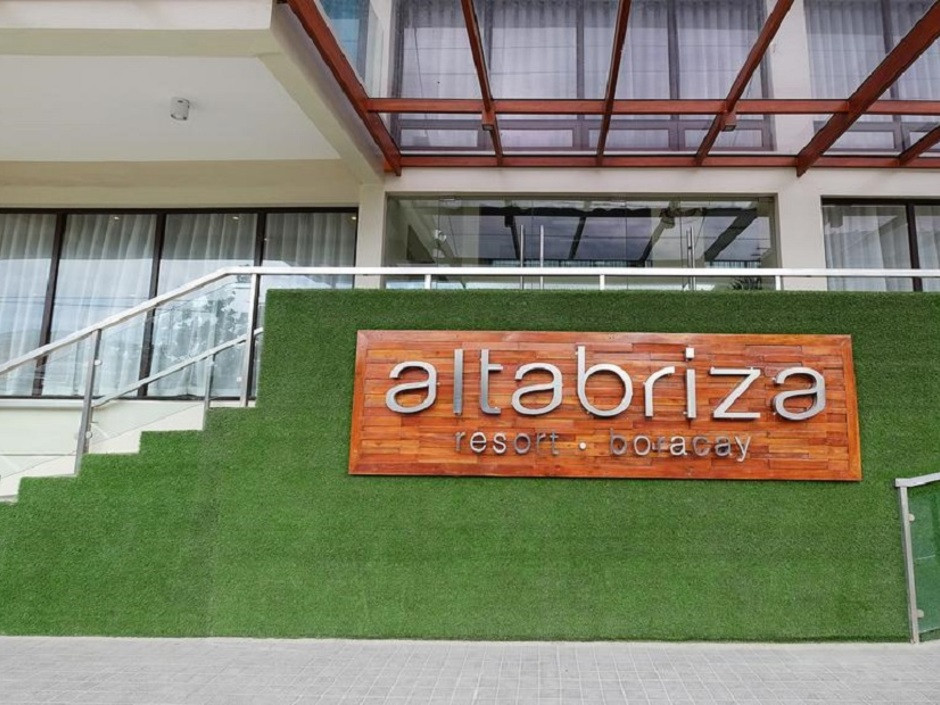 Altabriza Resort Boracay 4*