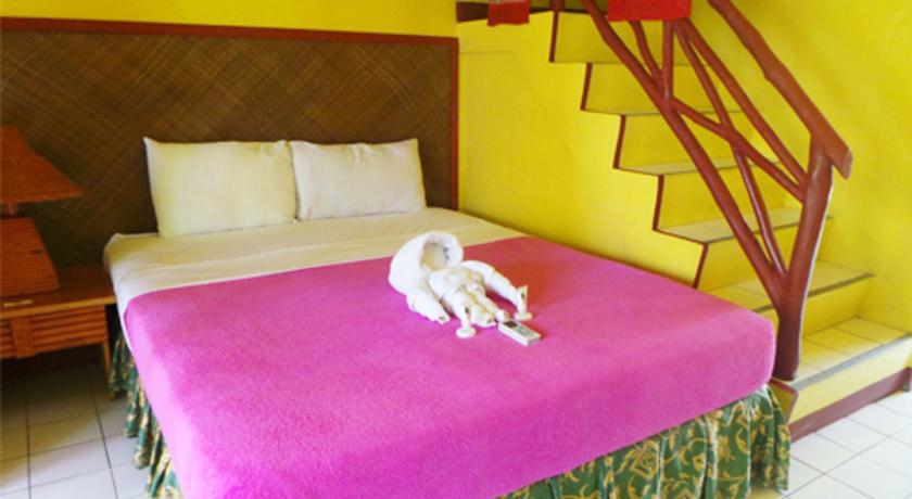 Club Ten Beach Resort 3*