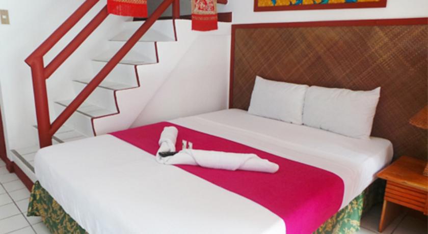Club Ten Beach Resort 3*
