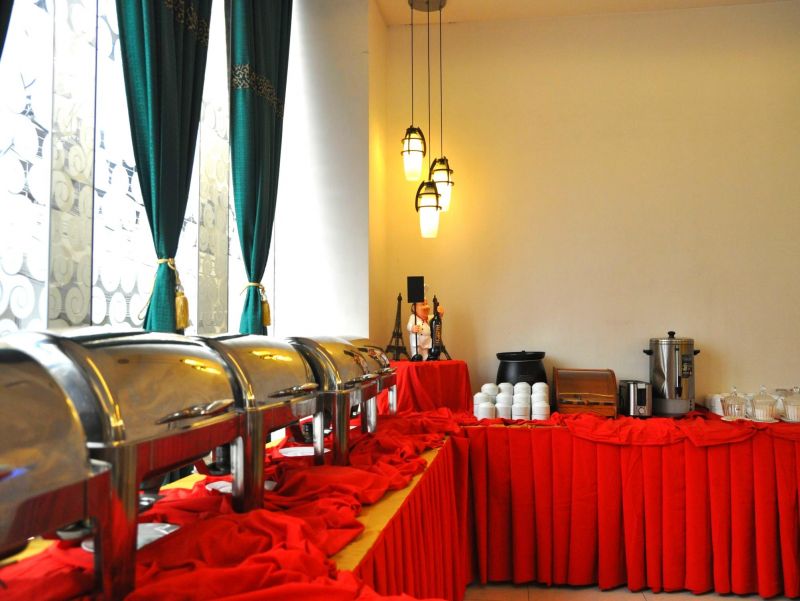 Eurotel North Edsa 3*