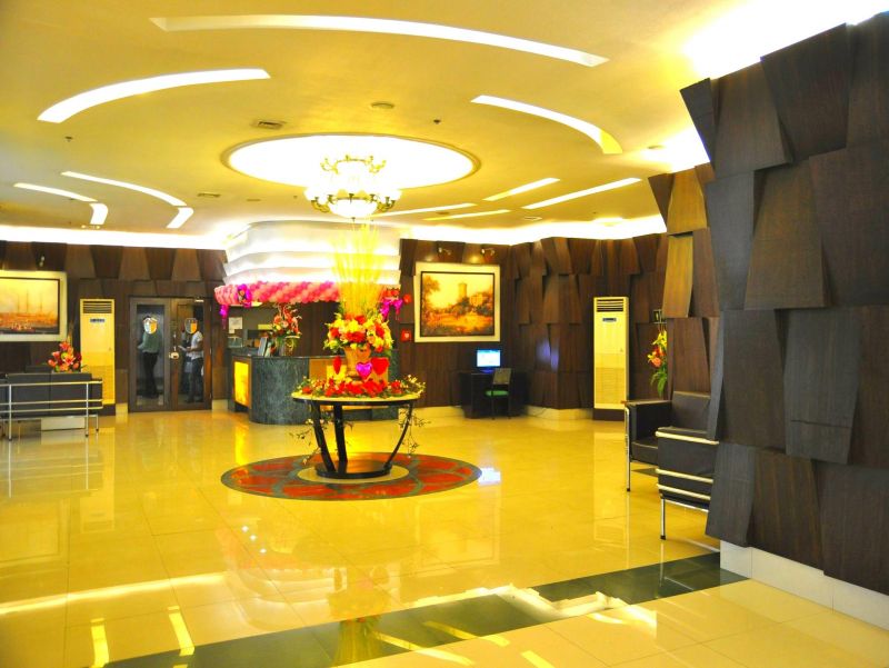 Eurotel North Edsa 3*