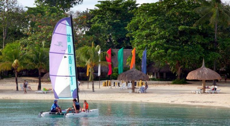 Maribago Bluewater Resort 4*