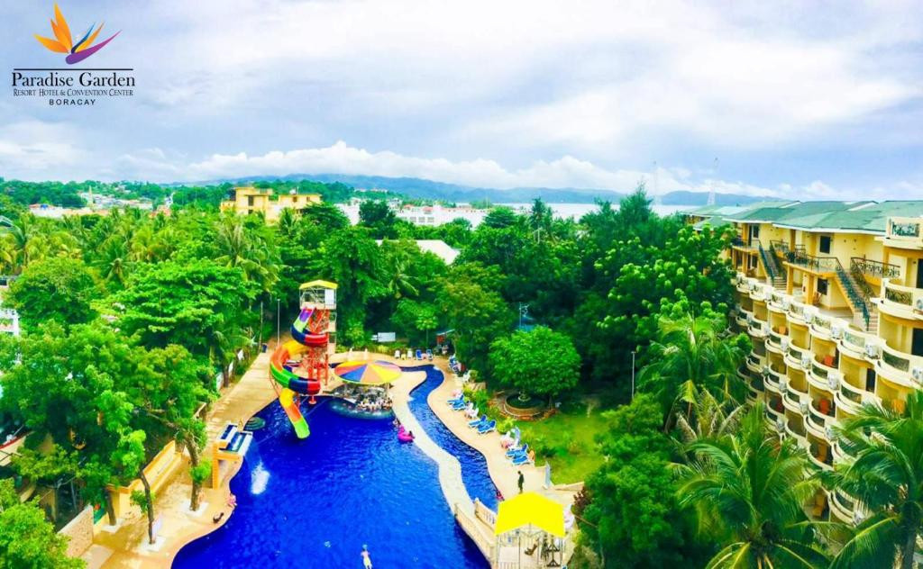 Paradise Garden Hotel & Convention Center 4*