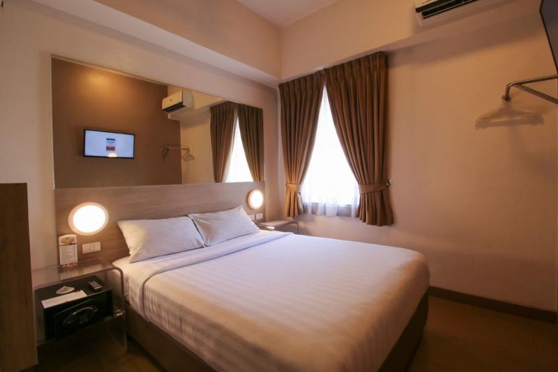 Red Planet Ortigas 3*
