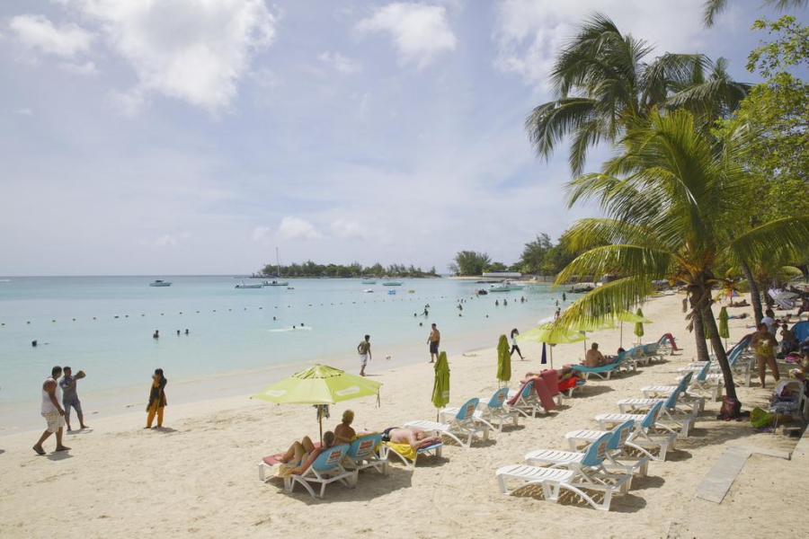Burnas Beach Resort 3*