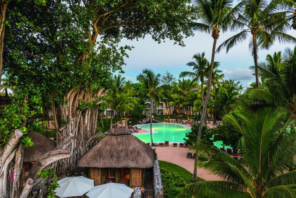 Canonnier Beachcomber Golf Resort & Spa 4*