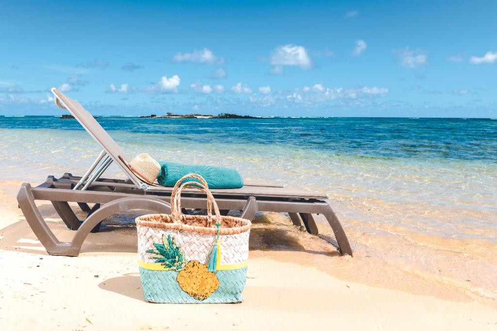 Canonnier Beachcomber Golf Resort & Spa 4*