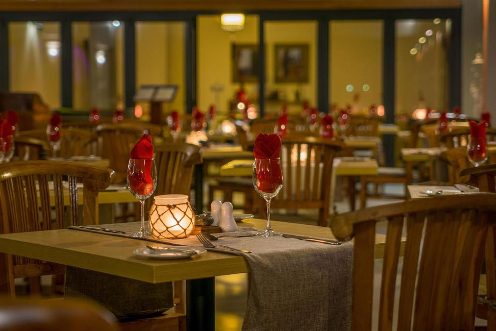 Le Peninsula Bay Beach Resort & Spa 3*