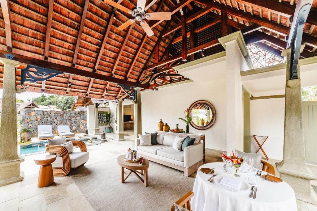 Maradiva Villas Resort & Spa 5*