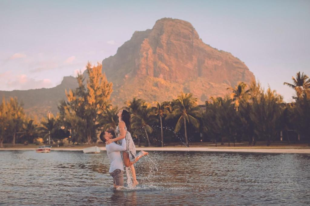 Paradis Beachcomber Golf Resort & Spa 5*