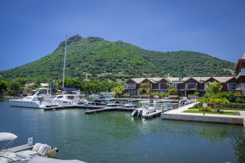 West Coast Marina 2*