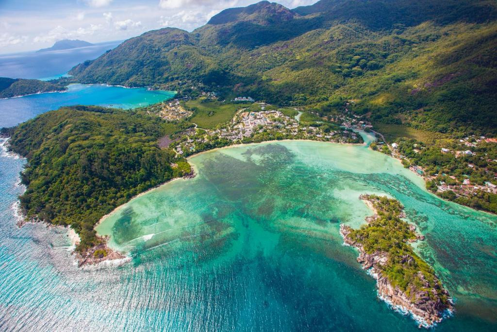 Constance Ephelia Resort 5*