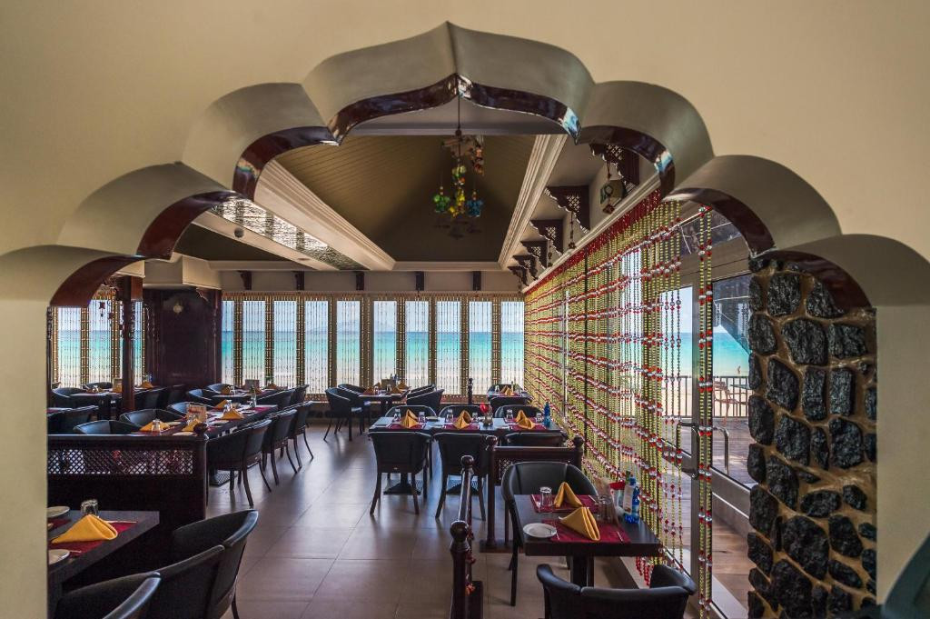 Coral Strand Smart Choice 4*