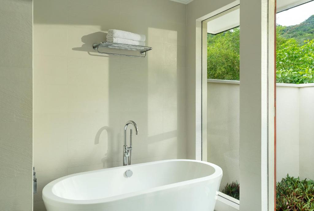 Niva Labriz Seychelles (Ex. Labriz Silhouette Seychelles) 5*